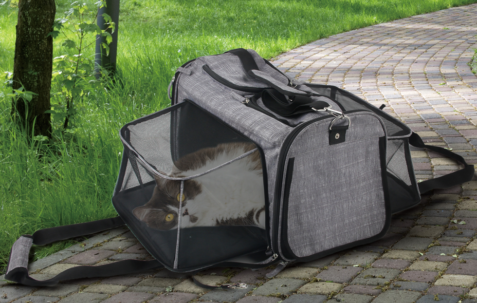 AFP Travel Dog - Rolling Pet Carrier 